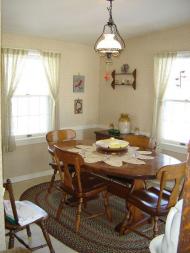 Antique Auction Photos