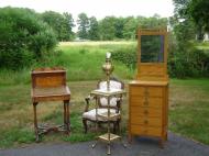 Antique Auction Photos