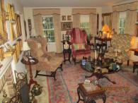 Antique Auction Photos