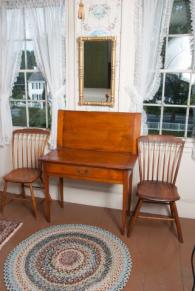 Antique Auction Photos