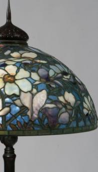 Antique Auction Photos