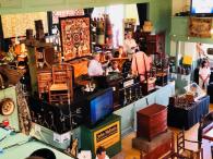 Antique Auction Photos