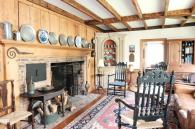 Antique Auction Photos