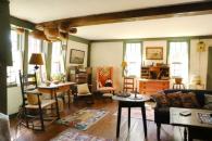 Antique Auction Photos