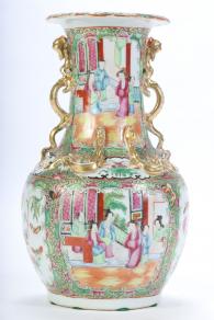 Antique Auction Photos