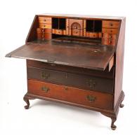 Antique Auction Photos