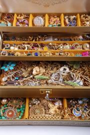 Jewlery