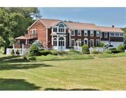 Spectacular 4,000 sq ft Colonial Home
