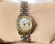 Antique Auction Photos