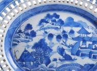 Antique Auction Photos