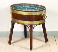 Antique Auction Photos